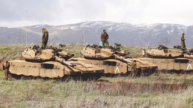 İsrail tankları Suriye sınırında
