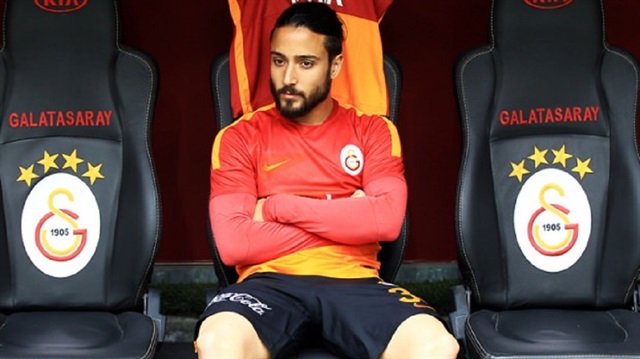 Tarık Çamdal'ın Galatasaray'la 1 yıllık daha sözleşmesi bulunuyordu.