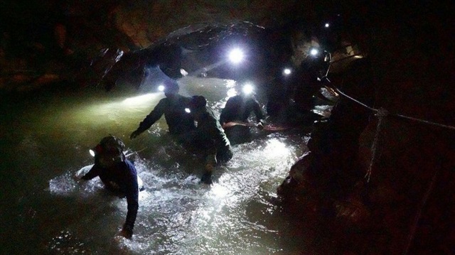 9 gündür mahsur kalan 12 çocuk büyük tehlikede: "Sel sularının yeniden mağarayı kaplaması.."