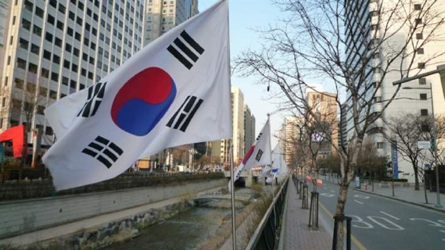 كوريا الجنوبية تعتزم وقف استيراد النفط من إيران الشهر الجاري