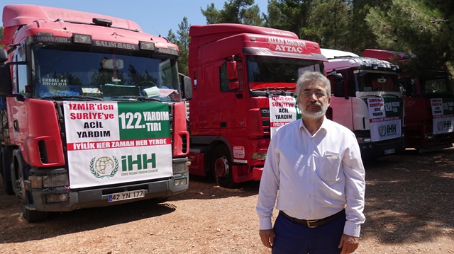 الإغاثة التركية ترسل 5 شاحنات مساعدات إلى سوريا