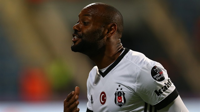 34 yaşındaki Love, geride bıraktığımız sezon Beşiktaş formasıyla çıktığı 13 maçta 4 gol kaydetti.