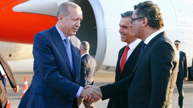 Başkan Recep Tayyip Erdoğan KKTC’ye düzenlediği ziyaret kapsamında başkent Lefkoşa’daki Ercan Uluslararası Havalimanı’nda resmi tören ile karşılandı.