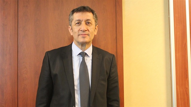 البروفيسور ضياء سلجوق وزير التربية الوطنية التركي