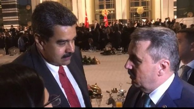 Venezuela Devlet Başkanı Maduro, törende Büyük Birlik Partisi Genel Başkanı Mustafa Destici ile bir araya geldi.