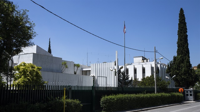 Greek sanctions against four Russian diplomats