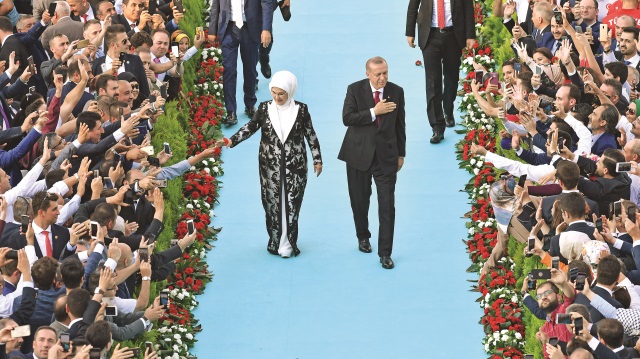 Törene dünya genelinden çok sayıda devlet başkanı ve üst düzey temsilci katıldı.