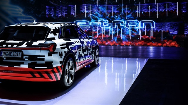 Yeni 2020 Audi E-Tron modeline dair ilk görüntü.