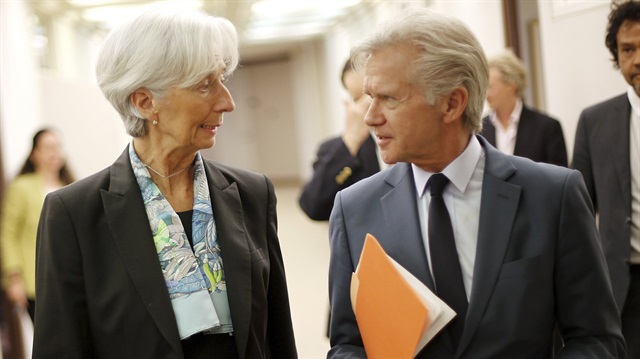 Uluslararası Para Fonu (IMF) Sözcüsü Gerry Rice (sağda)