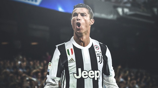 Cristiano Ronaldo, Juventus formasıyla.