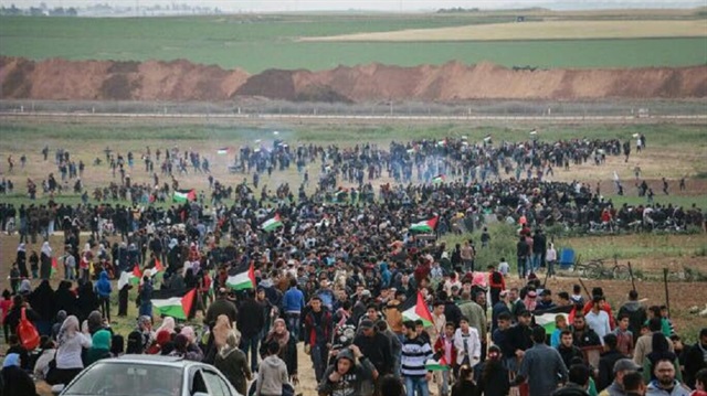 فلسطينيون يتوافدون نحو حدود غزة دعماً لسكان "الخان الأحمر"