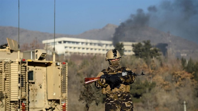 ارتفاع حصيلة قتلى هجومين لطالبان في افغانستان إلى 37 عنصر أمني