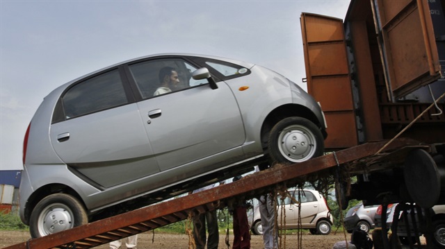 Tata Motors tarafından üretilen dünyanın en ucuz otomobili Nano