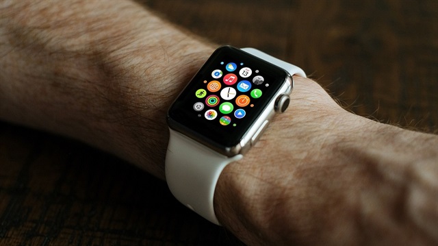 Apple Watch 4, sağlık durumunuzu ve fitness aktivitelerinizi takip eden sensörlerin en yenisiyle değiştirilecek.