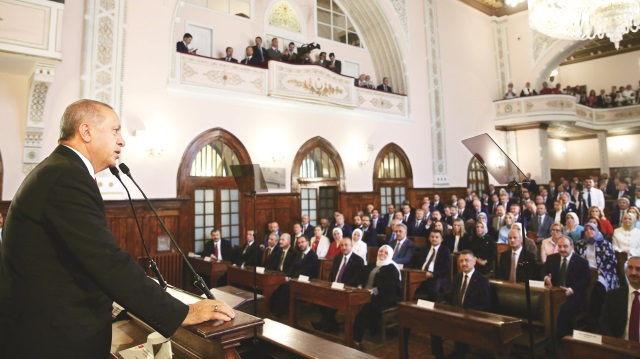 ​Başkan Recep Tayyip Erdoğan yeni dönemin ilk kabinesini 1. Meclis’te topladı.