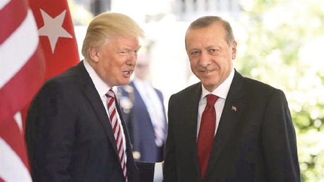 Trump telefonda Başkan Erdoğan ile telefonda görüştü.