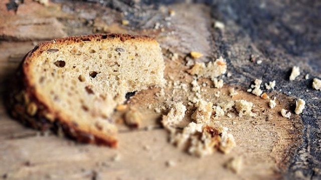 14 bin yıllık ekmek kırıntıları incelendiğinde taşlama, eleme ve yoğrulma izlerine rastlandı.