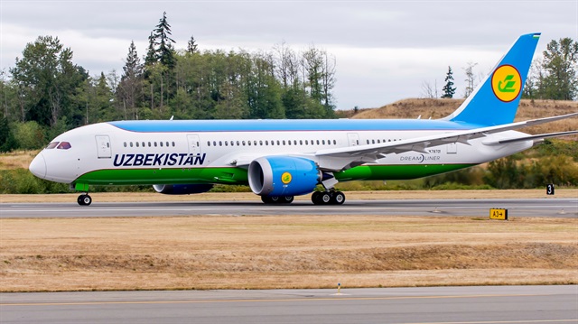 Özbekistan Havayolları'na ait bir uçak
