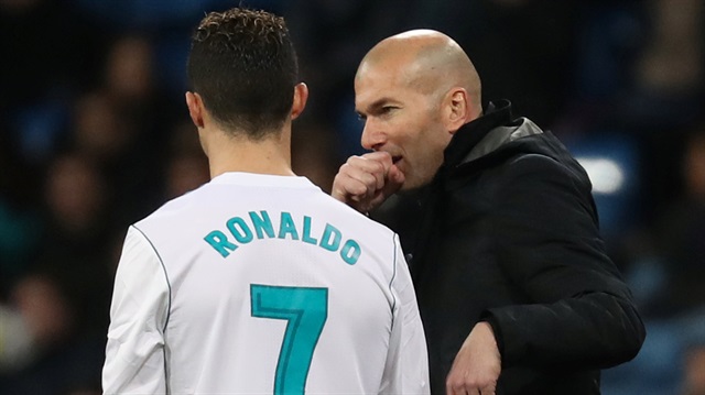 Zidane'ın ardından Ronaldo da Real Madrid'den ayrıldı.