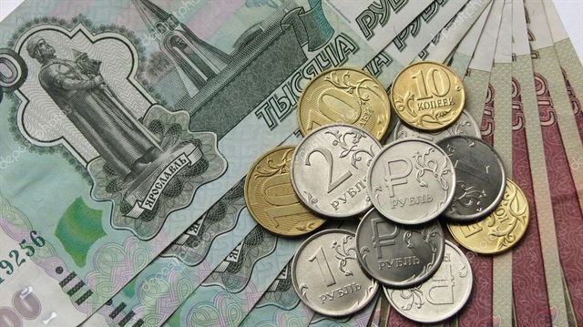 Rus ekonomisinin bu yıl yüzde 2 civarında büyümesi bekleniyor.