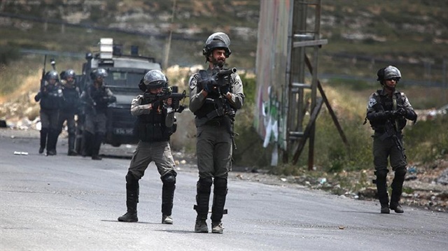 İşgalci İsrail ordusunun Filistinlilere saldırısında 2 kişi şehit oldu.