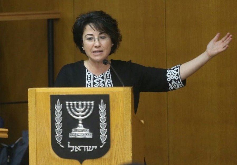 İsrail Meclisi'ndeki Arap vekillerden Haneen Zoabi	