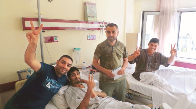 Filistinli yaralılar muhabirimiz Yılmaz Bilgen’e konuştu.