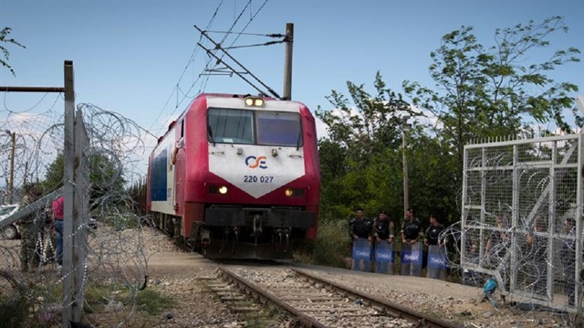 مصرع مهاجرين اثنين بحادث قطار في اليونان