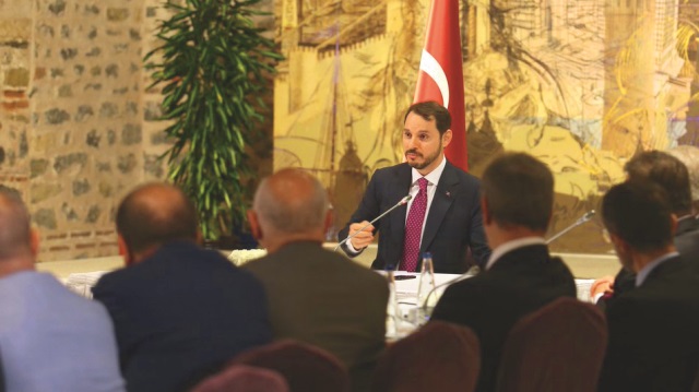 İstişare toplantılarının ikincisine iş dünyası temsilcisi STK başkanları ve Türkiye’nin önde gelen sanayicilerinin katıldı.