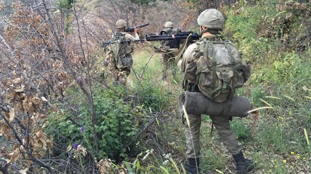 Emniyet güçlerinin operasyonunda PKK'nın bölgedeki kasası da etkisiz hale getirildi.