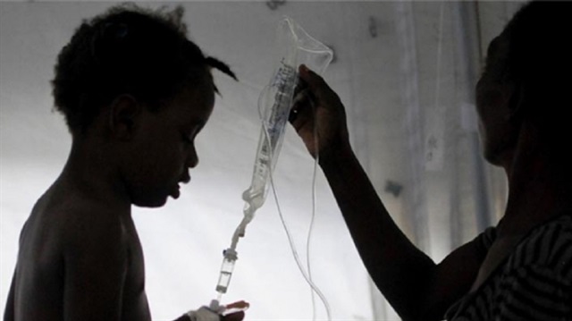 Kamerun'da görülen kolera salgınının başka bölgelere de sıçrayabileceği uyarısında bulunuldu.