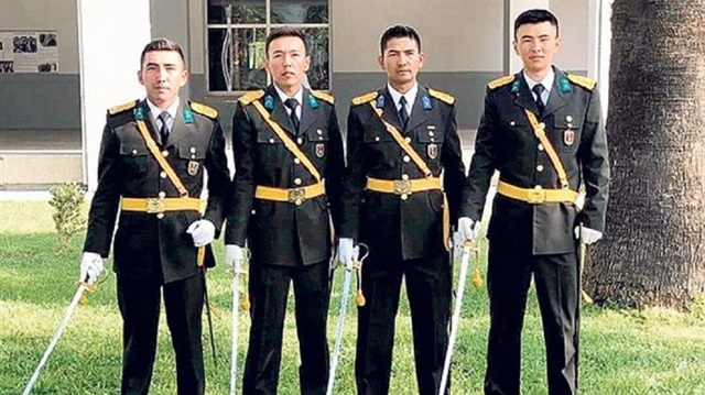 Vanlı Kırgız Türkleri eğitimlerinin ardından TSK'da göreve başladılar.