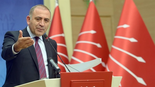 CHP Milletvekili Tekin, önümüzdeki seçimlerde İstanbul'dan aday olmak istediğini açıkladı.