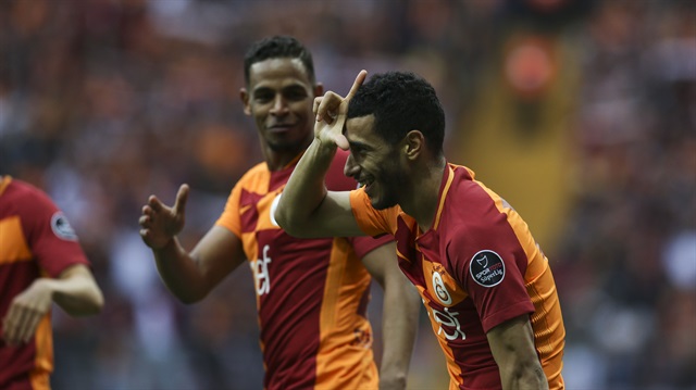 Belhanda, Galatasaray formasıyla çıktığı 35 resmi maçta 3 gol atarken 10 da asist kaydetti.