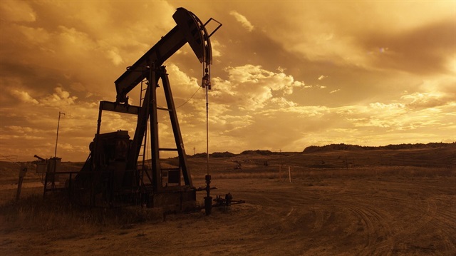 ​Brent petrolün varili 74 dolar seviyesinde.
