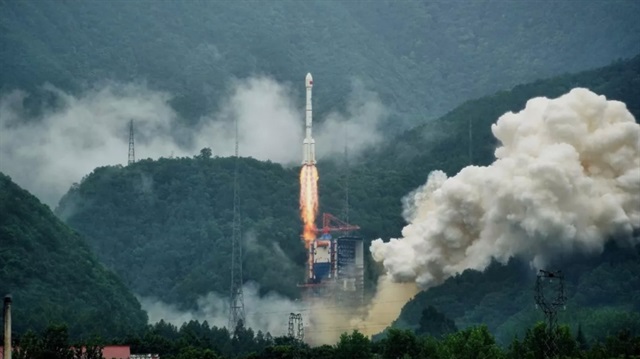 Uzaya ikiz navigasyon uydusu gönderen Çin, dünya geneline hizmet verecek