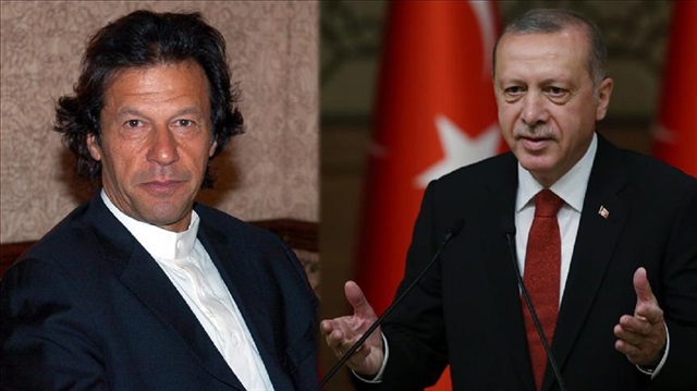 Başkan Recep Tayyip Erdoğan ile Pakistan'daki federal ve eyalet meclis seçimlerinden zaferle çıkan İmran Khan