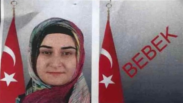 Yüksekova'da PKK'lı teröristlerce yola döşenen patlayıcının infilak ettirilmesi sonucu astsubay eşi ve 11 aylık bebeği şehit oldu.