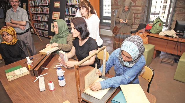 Orhan Kemal İl Halk Kütüphanesi’nde düzenlenen sergi 9 Ağustos’a kadar ziyaret edilebilecek.