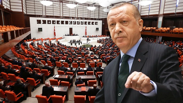 Cumhurbaşkanı Erdoğan, teröristlerin parlamentoya girmesi için destek verenlere tepki gösterdi. 