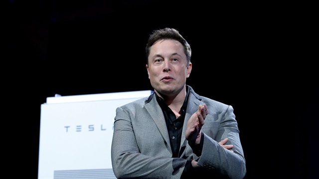 Elon Musk’ın yeni planı: Tek kişilik mini otomobil!