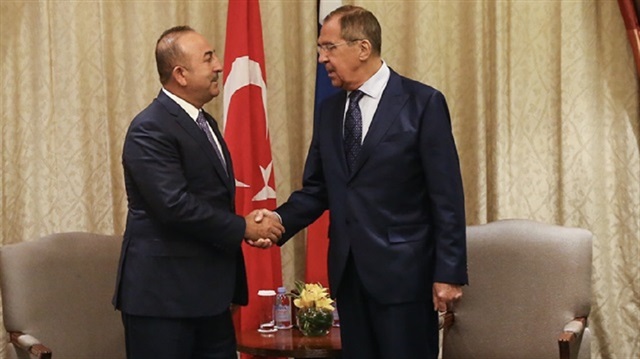 Russian Foreign Minister Sergey Lavrov  his Turkish counterpart Mevlüt Çavuşoğlu