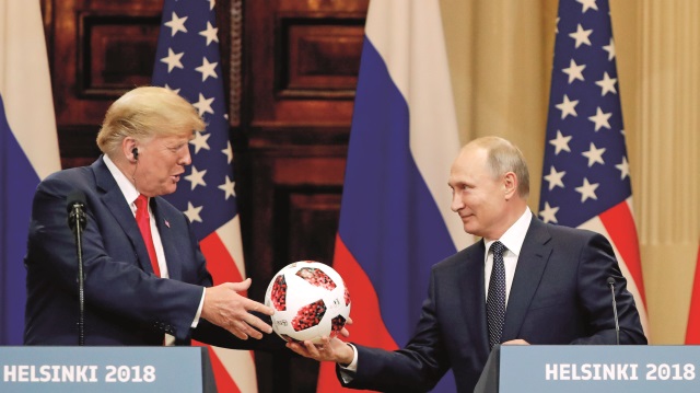 ABD Başkanı Donald Trump ve Rusya Devlet Başkanı Vladimir Putin Temmuz'da Helsinki'de bir araya gelmişti. Trump, ikili görüşmeyi 'iyi bir başlangıç' olarak nitelemişti.