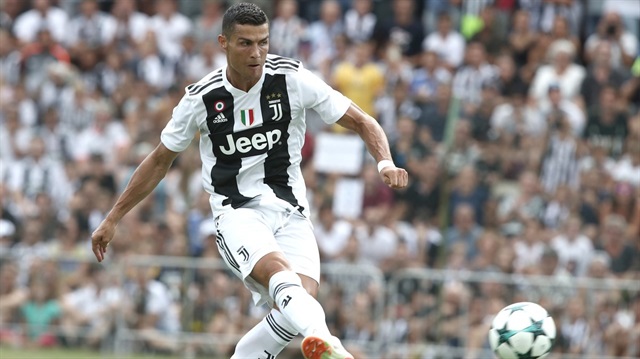 Cristiano Ronaldo, Juventus'taki ilk golünü B takımla oynanan hazırlık maçında attı. 