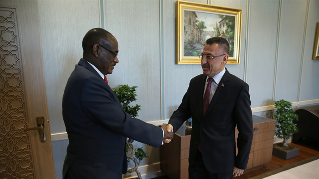نائب الرئيس التركي يستقبل وزير الخارجية السوداني في أنقرة
