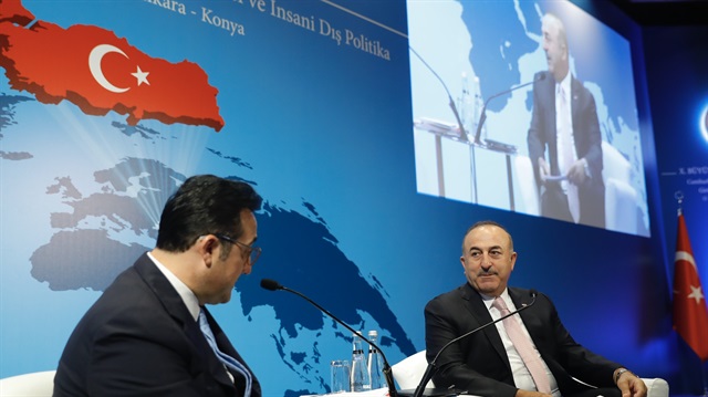 أوغلو في مؤتمر السفراء الأتراك العاشر، في العاصمة أنقرة