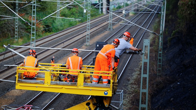 File photo: Workers of Deutsche Bahn (German Railways)