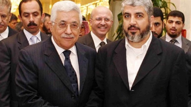 لقاء سابق بين عباس و مشعل مباحثات مصالحة أرشيفية