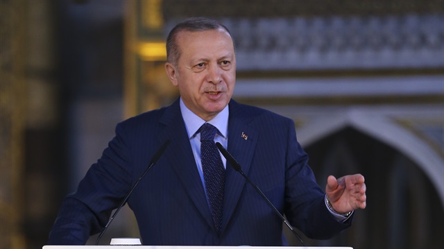 Başkan Erdoğan, Kurban Bayramı vesilesiyle yayınladığı mesajında birlik ve beraberlik vurgusu öne çıktı.