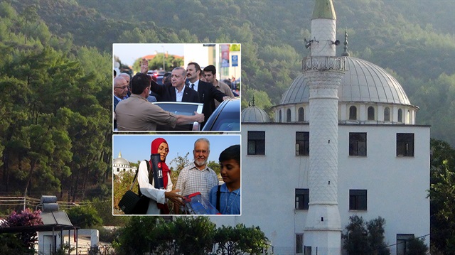 Başkan Erdoğan, Kurban Bayramı namazını Muğla’nın Marmaris ilçesine bağlı Karacasöğüt Mahallesi camisinde kıldı.